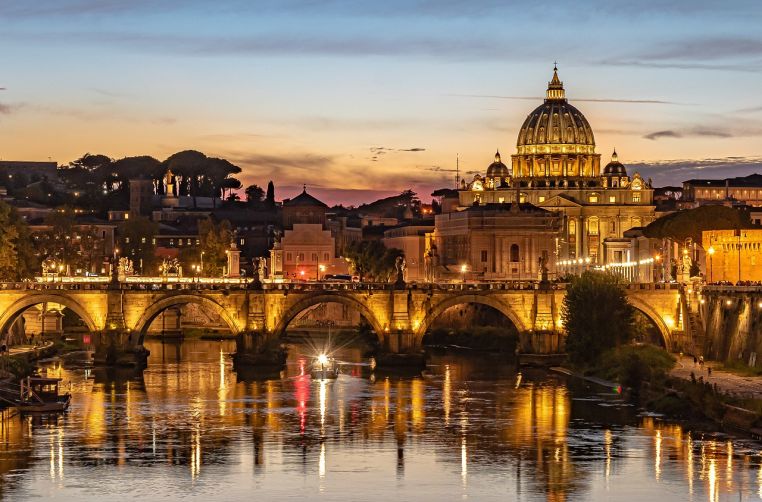 A new kind of Walking Tour arrives to town